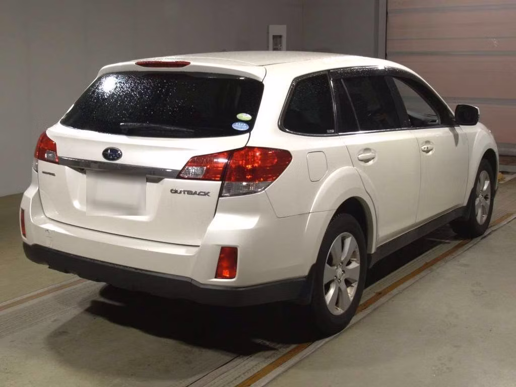 SUBARU OUTBACK