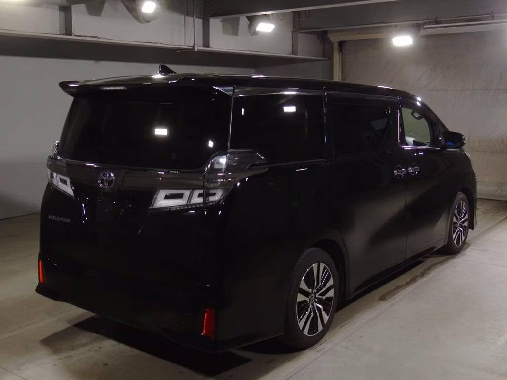 TOYOTA VELLFIRE