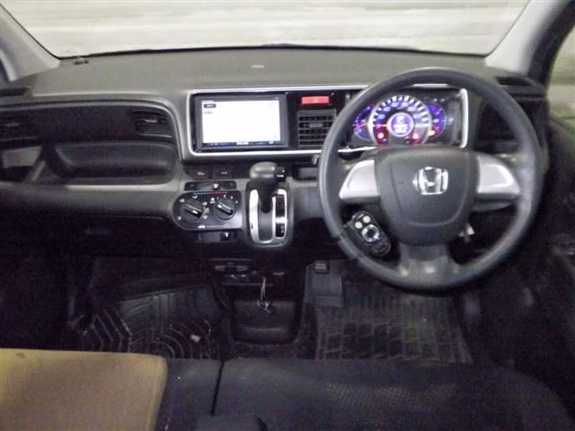 HONDA LIFE