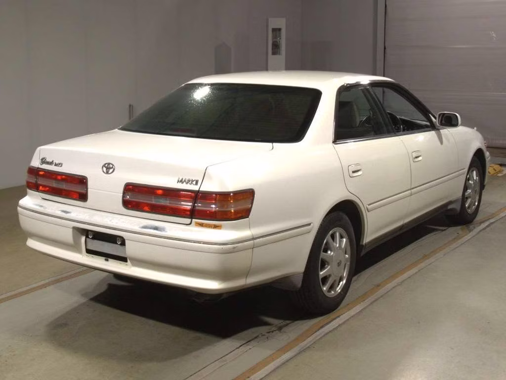 TOYOTA MARK II