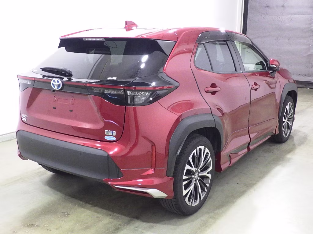 TOYOTA YARIS CROSS