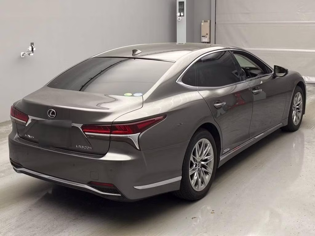 LEXUS LS500H