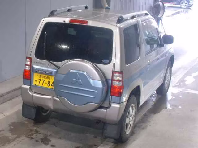 MITSUBISHI PAJERO MINI
