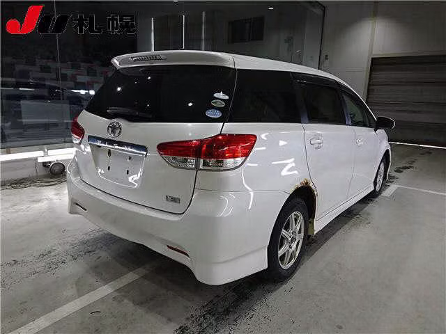 TOYOTA WISH
