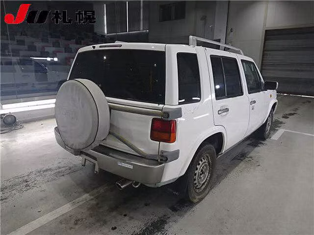 NISSAN RASHEEN