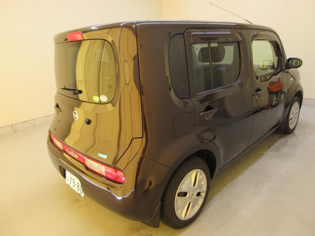 NISSAN CUBE