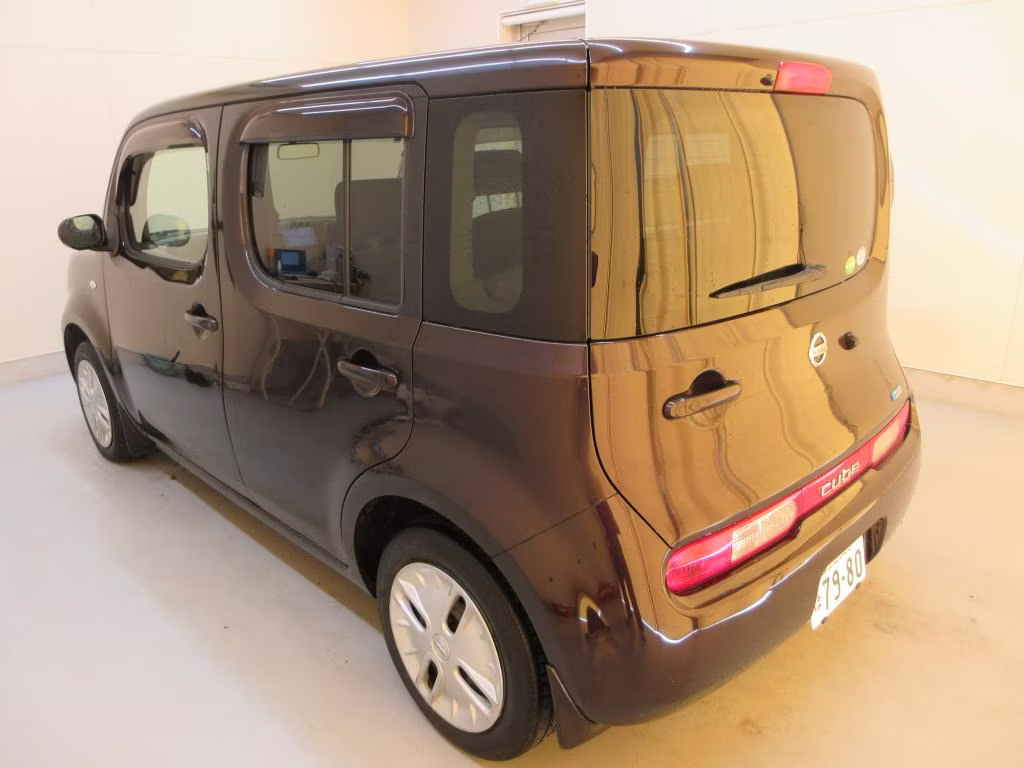 NISSAN CUBE