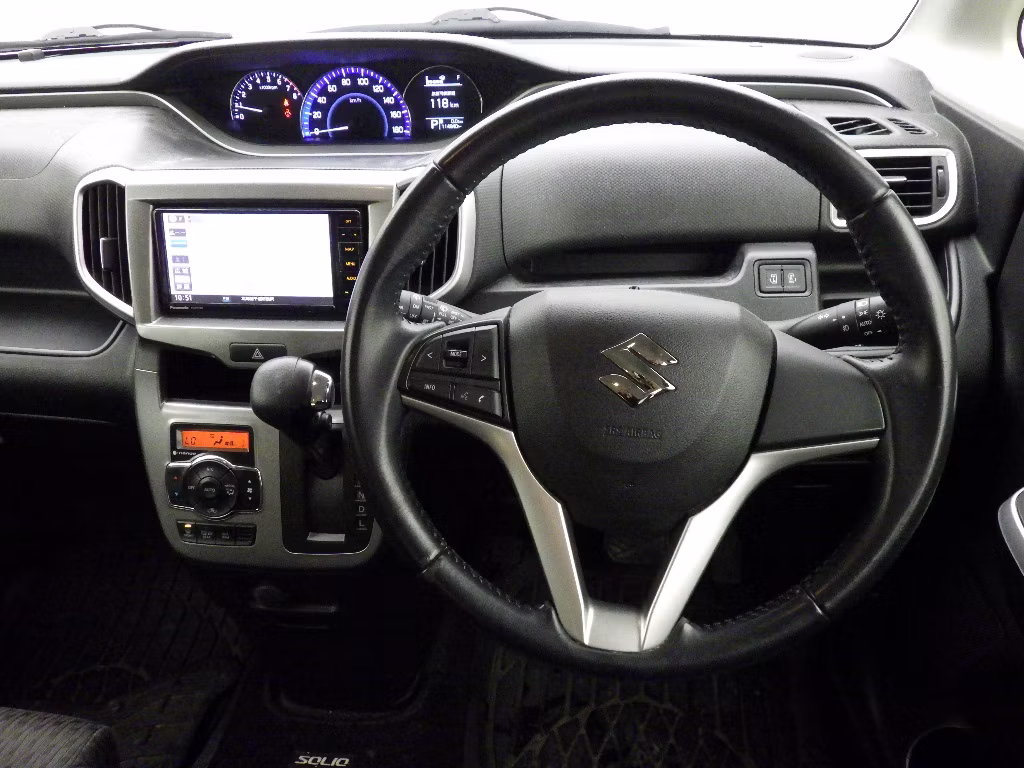 SUZUKI SOLIO