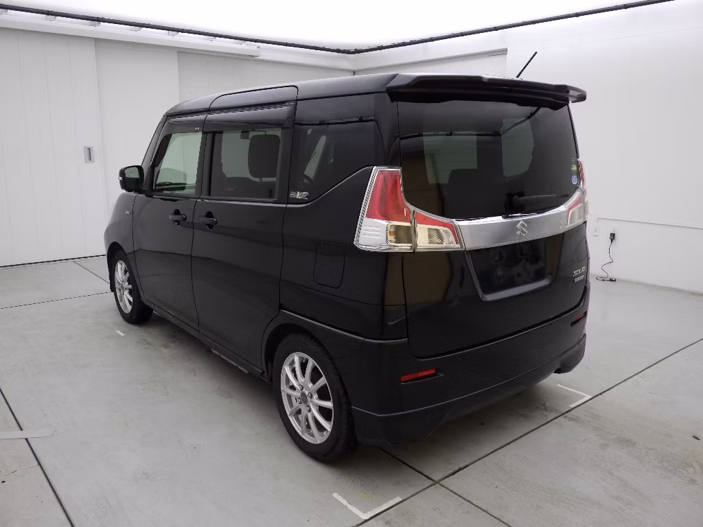 SUZUKI SOLIO