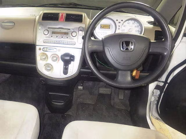 HONDA LIFE