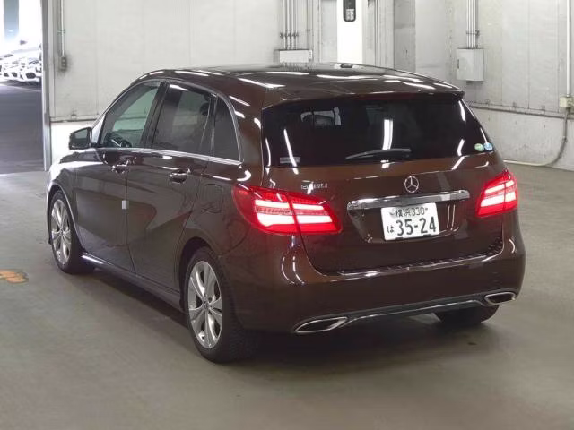 MERCEDES-BENZ B-CLASS