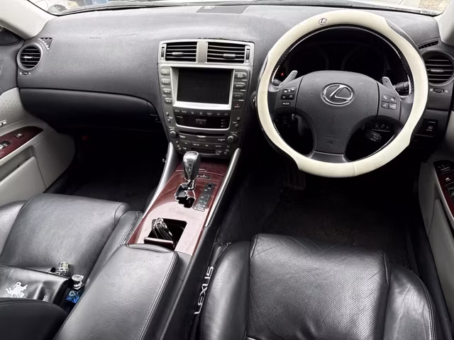 LEXUS IS250
