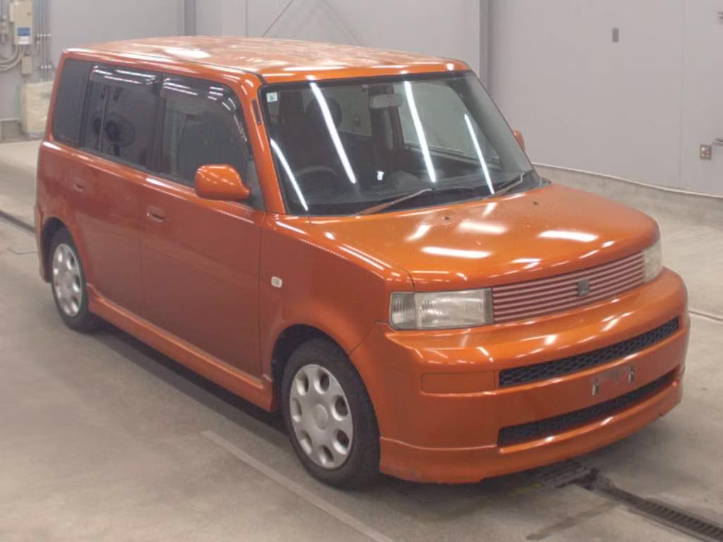 TOYOTA BB