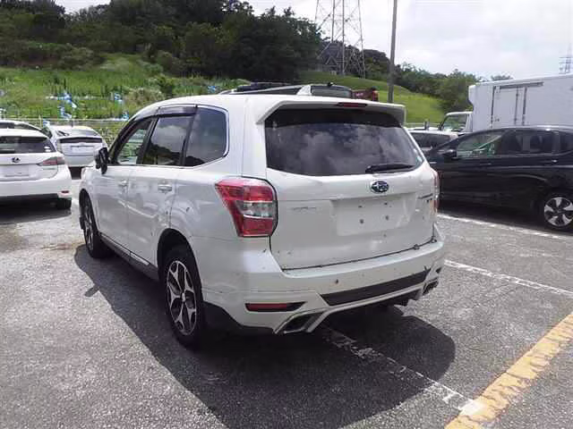 SUBARU FORESTER