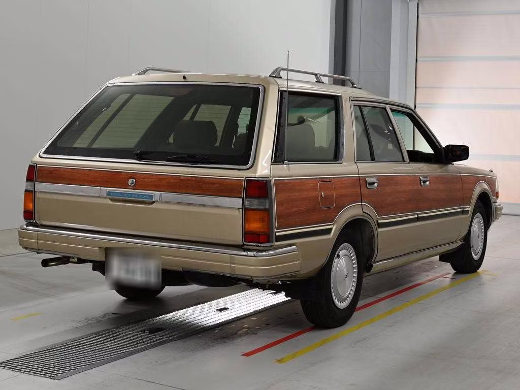 NISSAN CEDRIC
