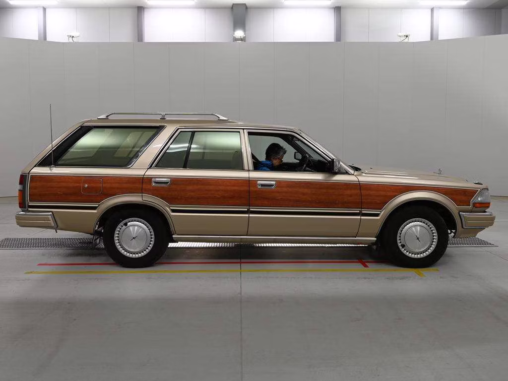 NISSAN CEDRIC