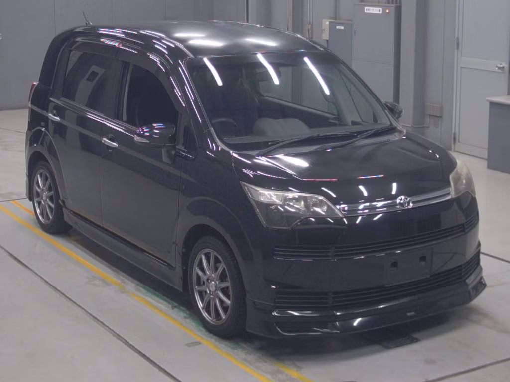 TOYOTA SPADE