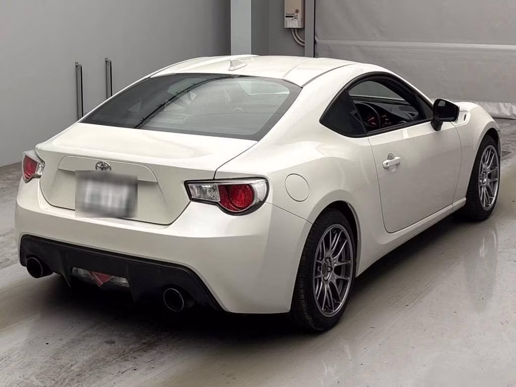TOYOTA GT 86