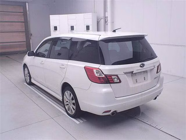 SUBARU EXIGA
