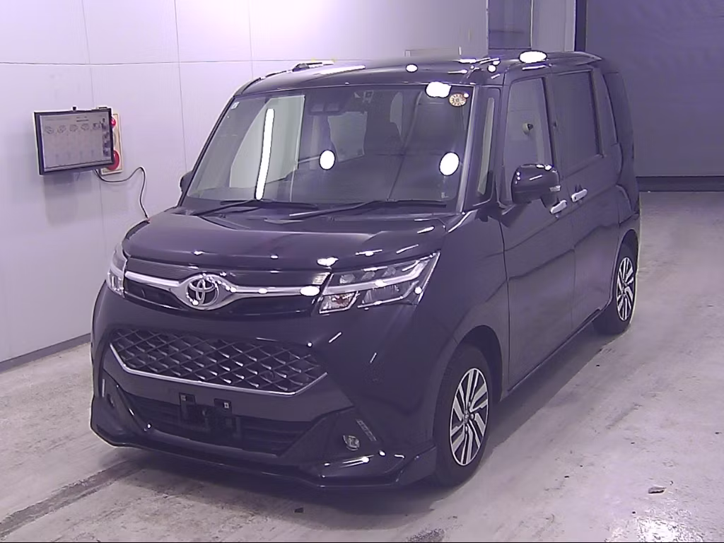 TOYOTA TANK
