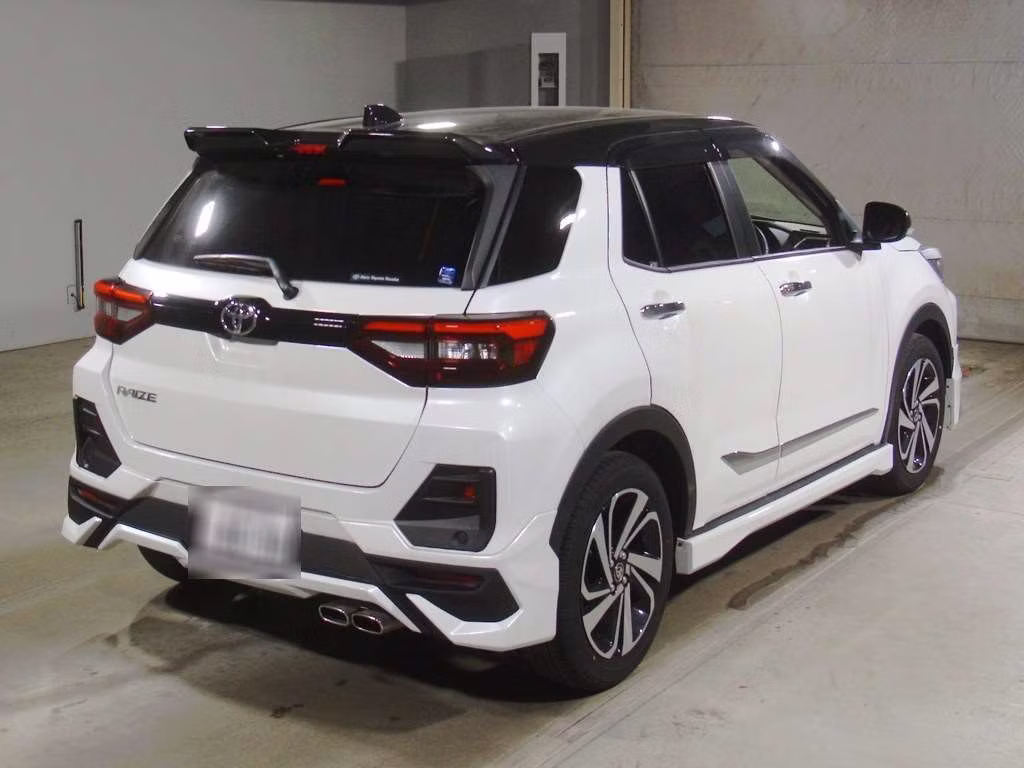 TOYOTA RAIZE