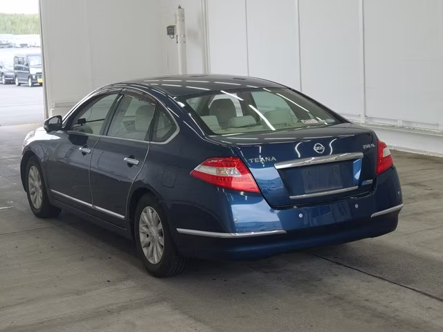 NISSAN TEANA