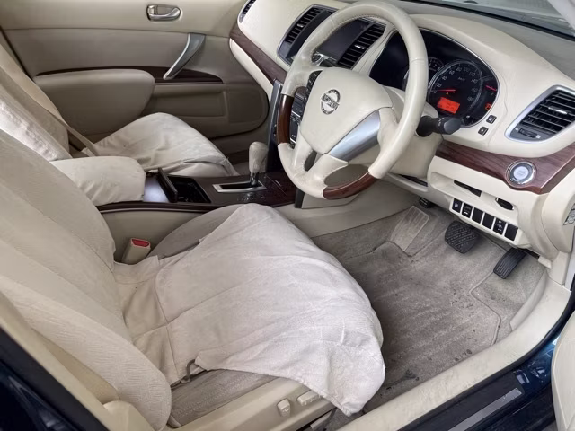 NISSAN TEANA