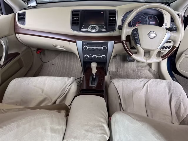 NISSAN TEANA