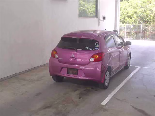 MITSUBISHI MIRAGE
