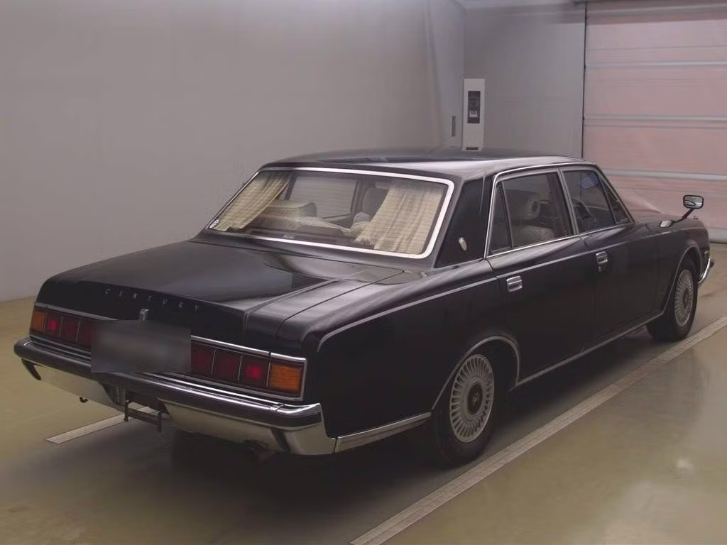 TOYOTA CENTURY