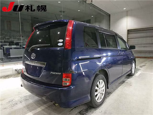 TOYOTA ISIS