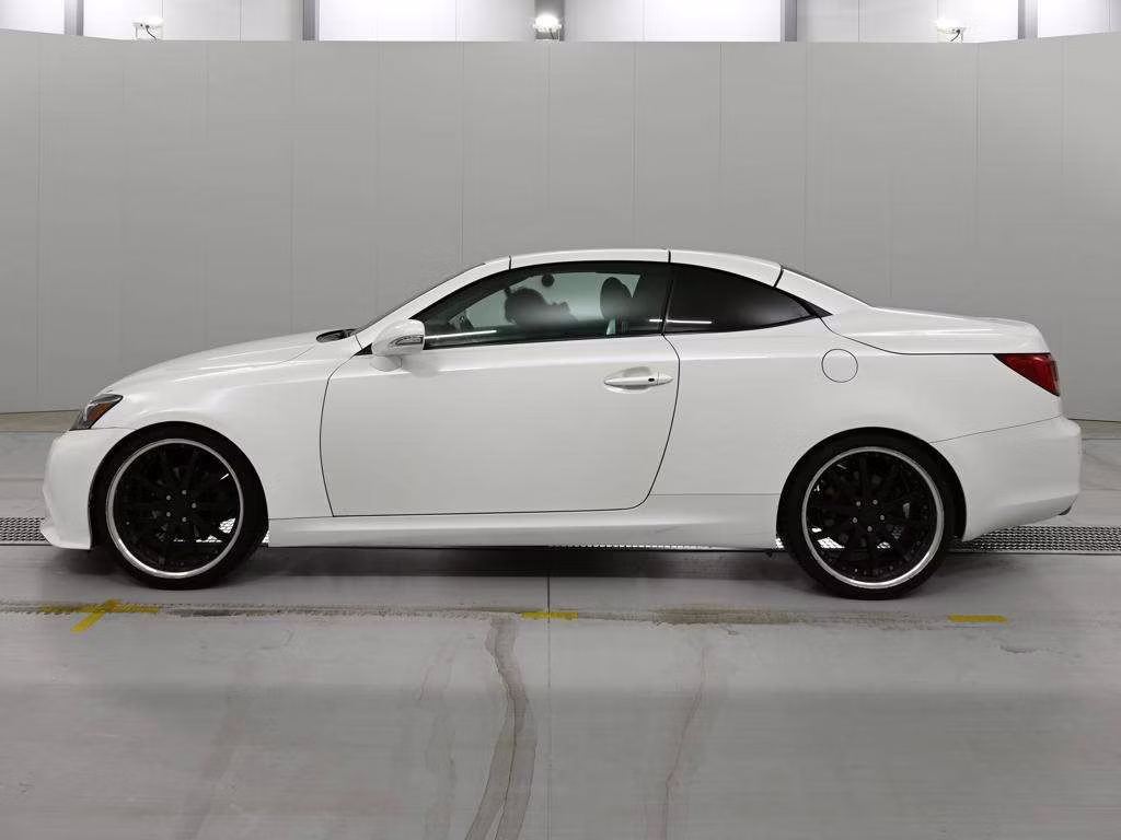 LEXUS IS250