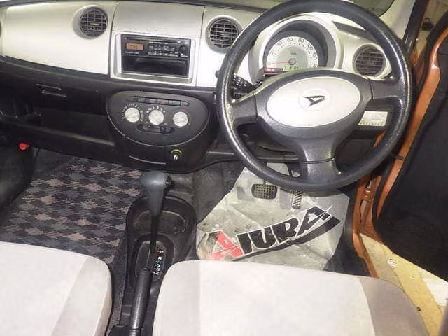 DAIHATSU MIRA GINO
