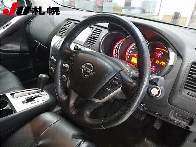 NISSAN MURANO