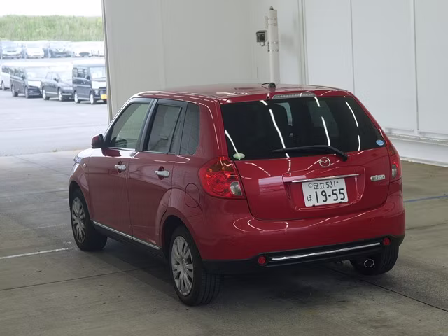 MAZDA VERISA