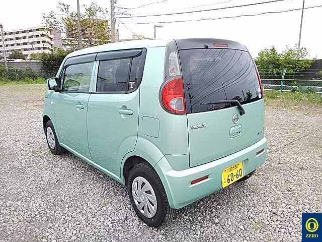 NISSAN MOCO
