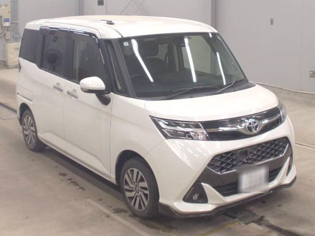 TOYOTA TANK