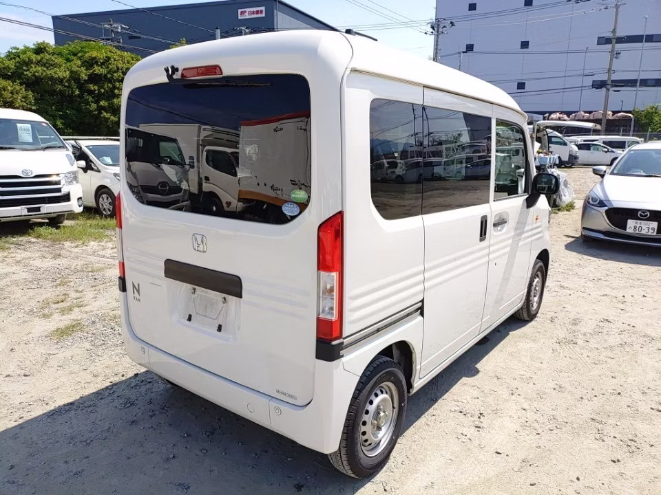 HONDA N-VAN