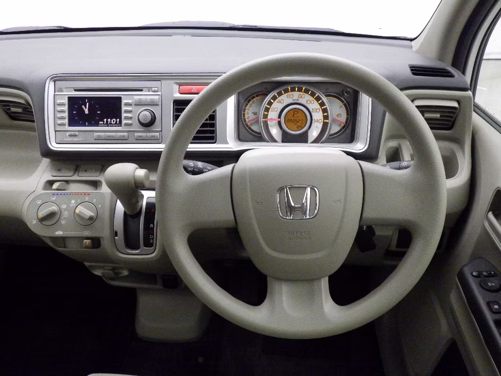 HONDA LIFE