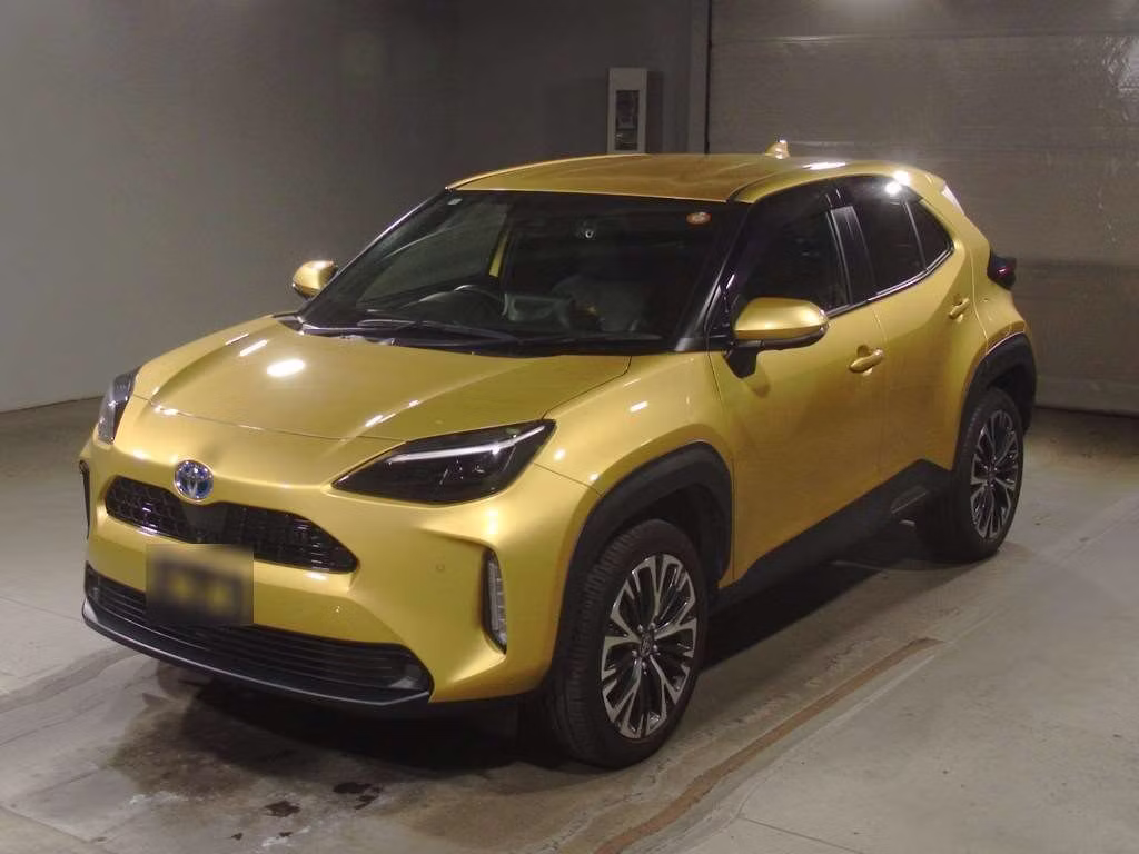 TOYOTA YARIS CROSS