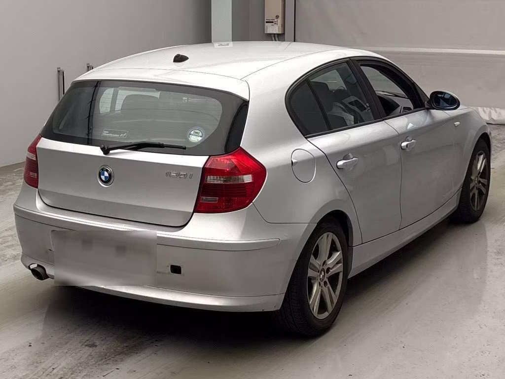 BMW 1-SERIES