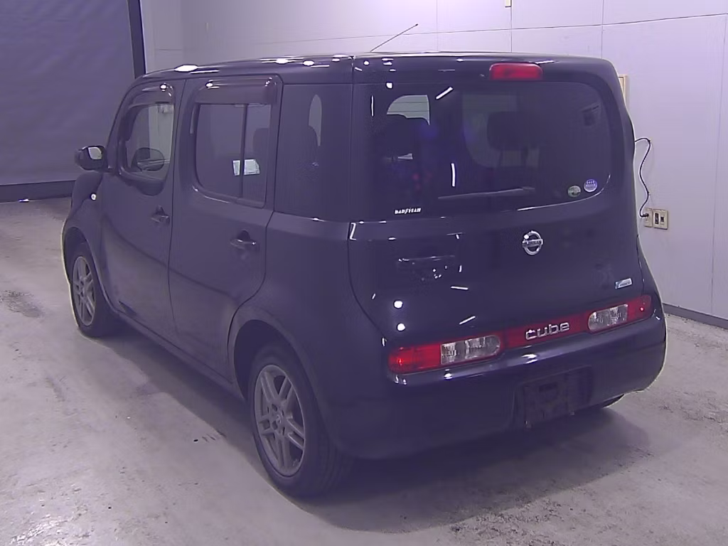 NISSAN CUBE