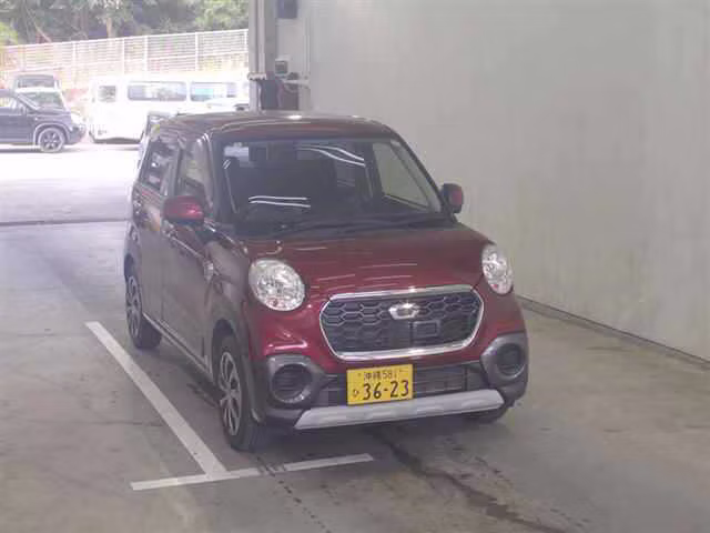 DAIHATSU CAST