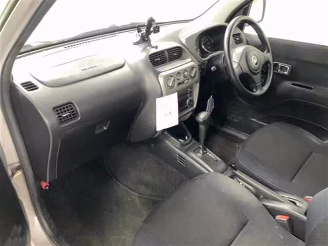 DAIHATSU TERIOS KID