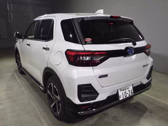 DAIHATSU ROCKY