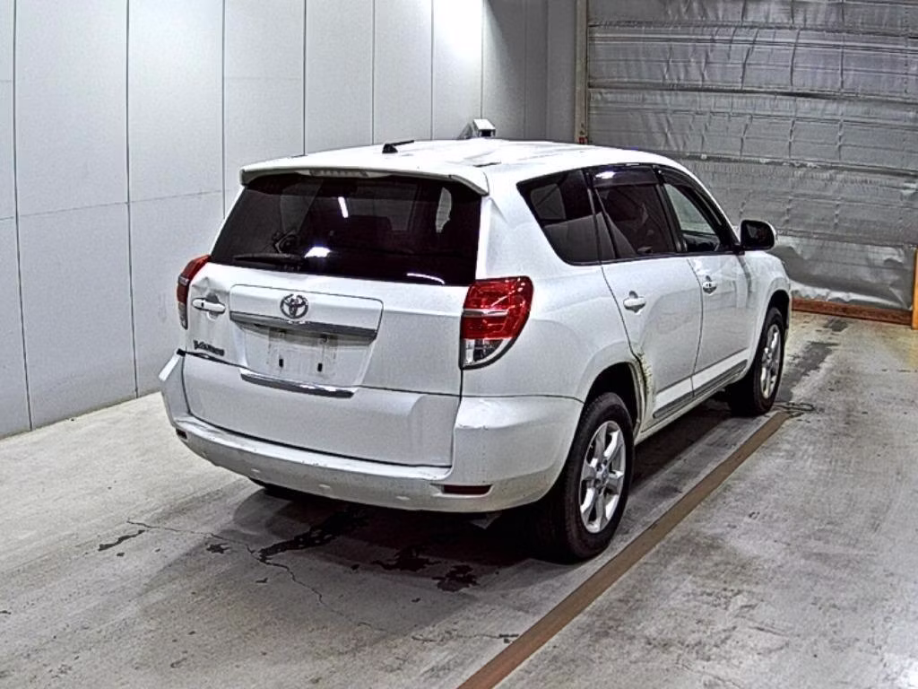 TOYOTA VANGUARD