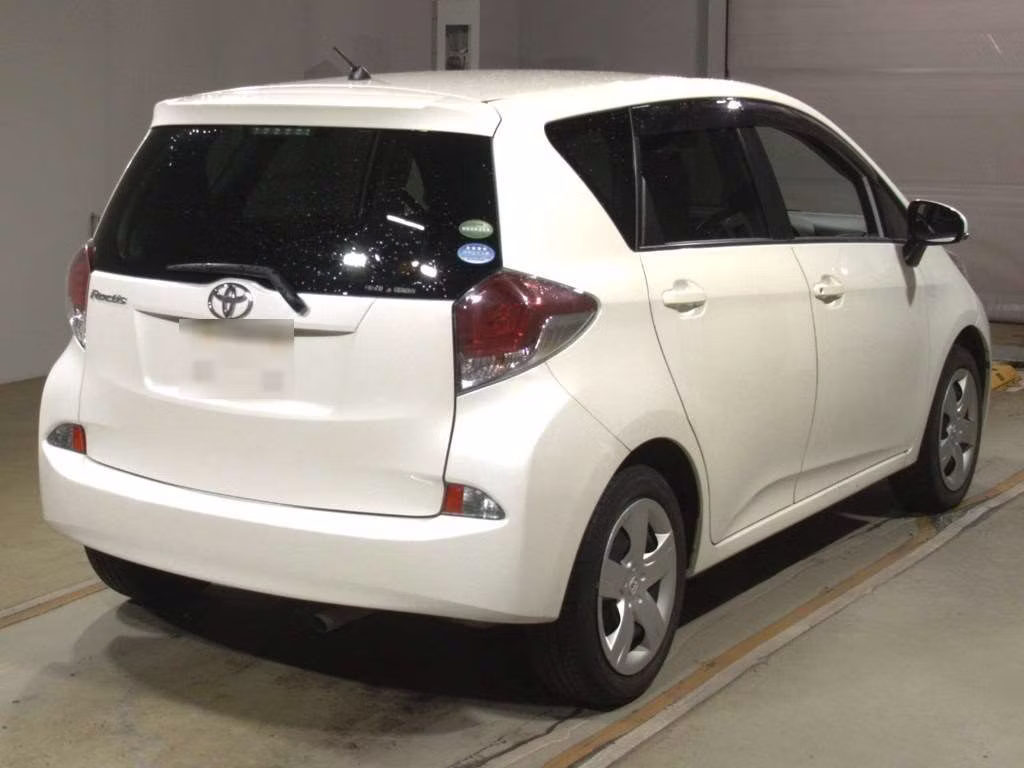 TOYOTA RACTIS