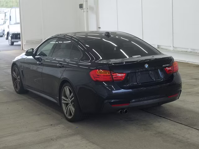 BMW 4-SERIES