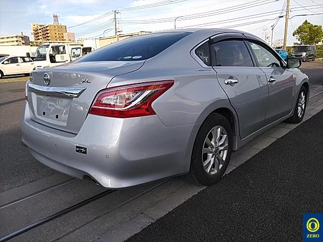 NISSAN TEANA