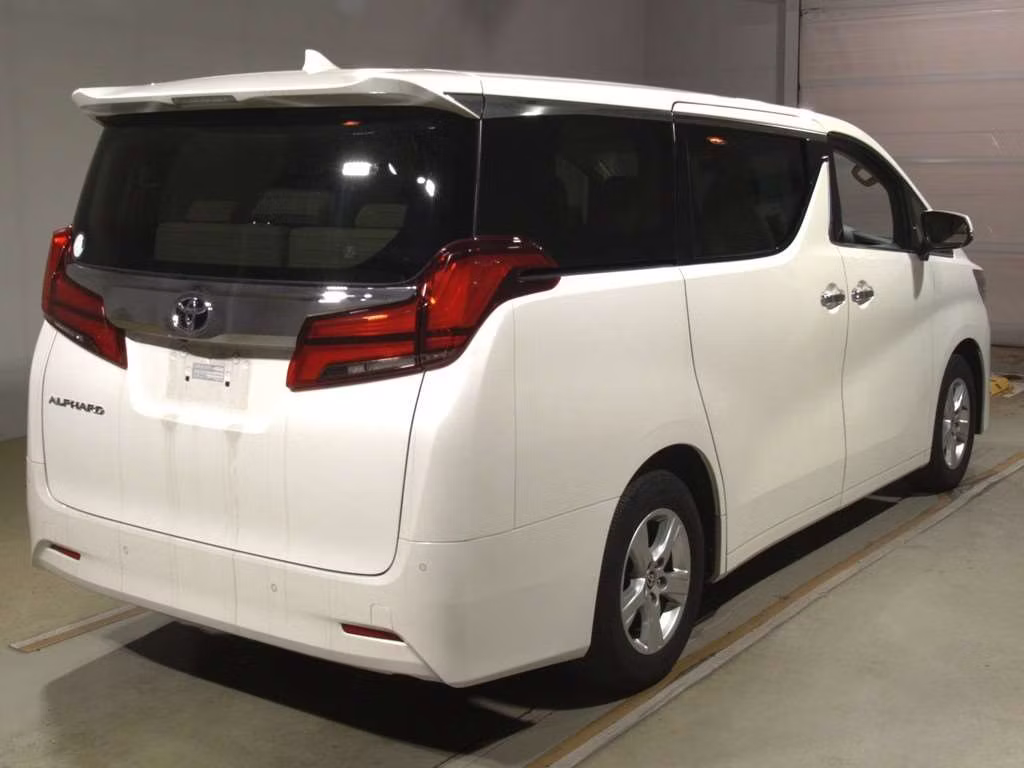 TOYOTA ALPHARD